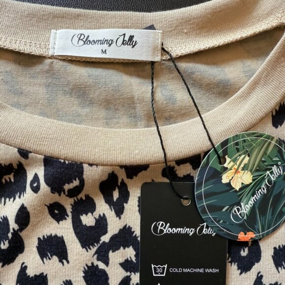 NWT Blooming Jelly Short Sleeve Leopard Print Top - Picture 6 of 8